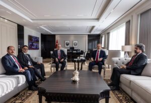 President of the Syrian Negotiation Commission Meets with Turkish Foreign Minister